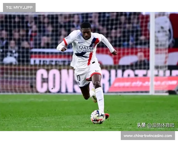 欧冠小组赛阿森纳遭遇巴黎逆袭登贝莱闪击梅里诺进球因越位被判无效